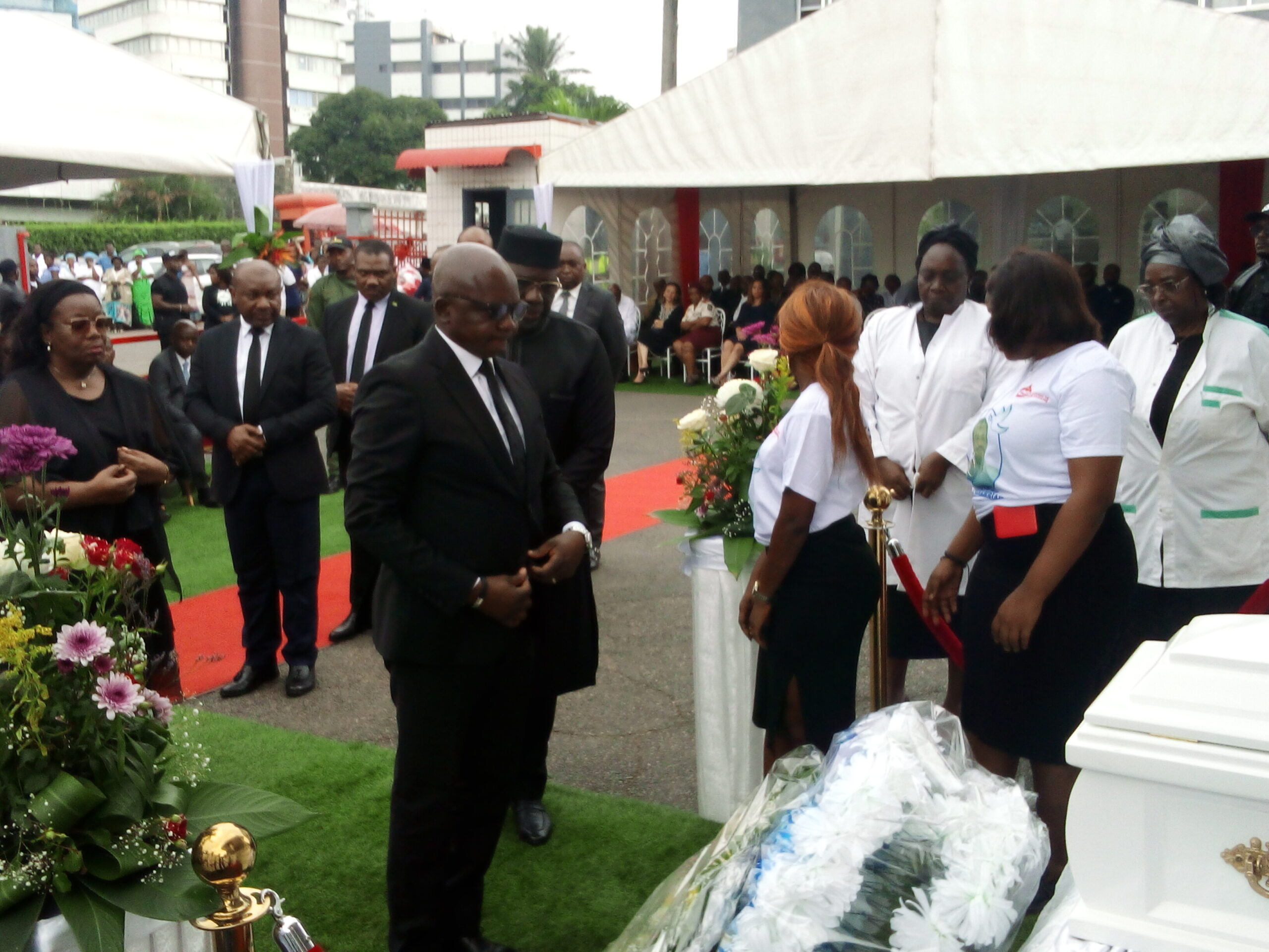 Obsèques/CNTS: la famille professionnelle du Docteur Serge K. RERAMBIAH lui rend un dernier hommage