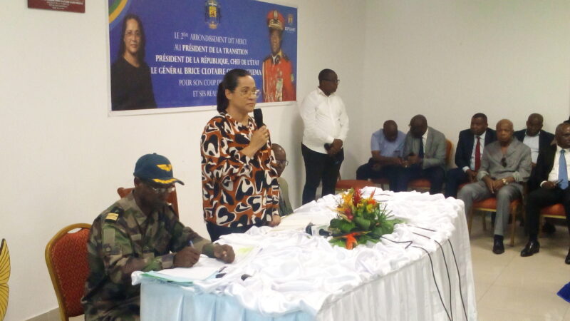 Tournée républicaine : Murielle MINKOUE epse MINTSA lance la mobilisation des populations du 2e arrondissement de Libreville